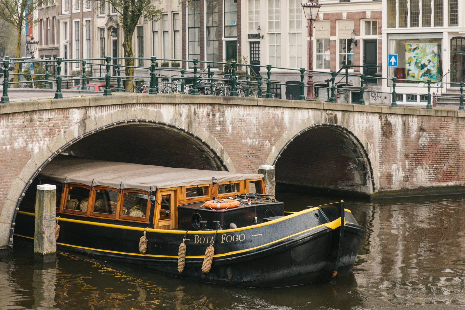 Rondvaart met diner in Amsterdam: alle opties en prijzen